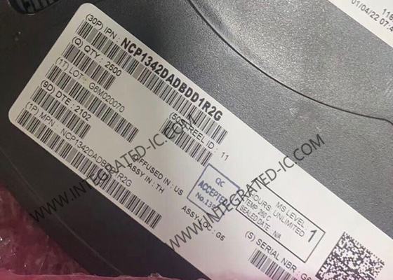 NCP1342DADBDD1R2G 집적 회로 칩 준공진 플라이백 컨트롤러, 밸리 록아웃 스위칭 포함