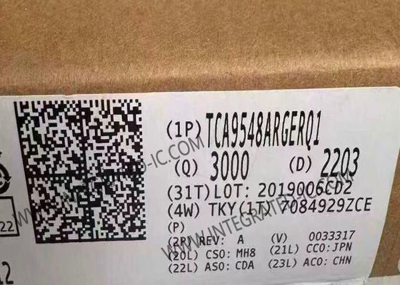 TCA9548ARGERQ1	집적 회로 칩 자동차용 8채널 I2C 스위치 (리셋 포함)