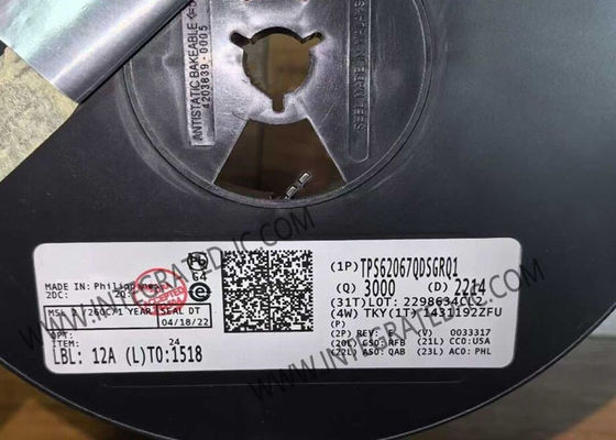 통합 회로 칩 TPS62067QDSGRQ1 3MHz 2A 자동차 단계 다운 변환기