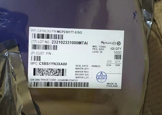 IC이 1.7 마하즈 28-SOIC MCP23017T Ｅ /를 잘라서 연속물과 16-비트 입출력 확장기는 조화시킵니다