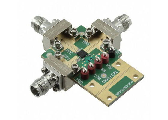 ADRF5021-EVALZ 임베디드 솔루션 ADRF5021 실리콘 SPDT 스위치 평가 보드