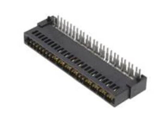 10147875-031LF eHPCE 향상된 고전력 카드 엣지 커넥터, 12V 전압 정격 및 금 도금