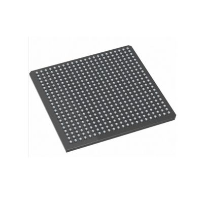필드 프로그래밍 가능한 게이트 어레이 LAV-AT-E70-1CBG484C 820mV FPGA 통합 회로